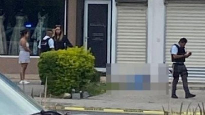 Mujer es asesinada a tiros en colonia de Monterrey