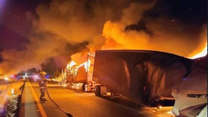 Quema de vehículos en Zacatecas: Detienen a seis personas tras bloqueo en carreteras