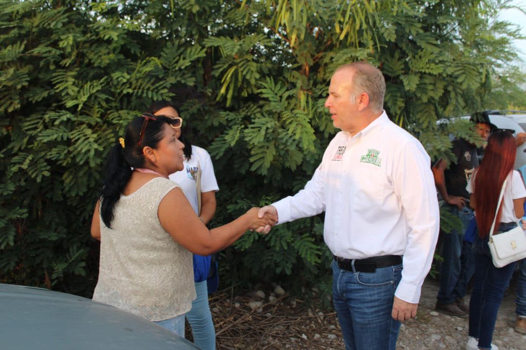 Refrenda Theo compromiso con el empoderamiento de las mujeres