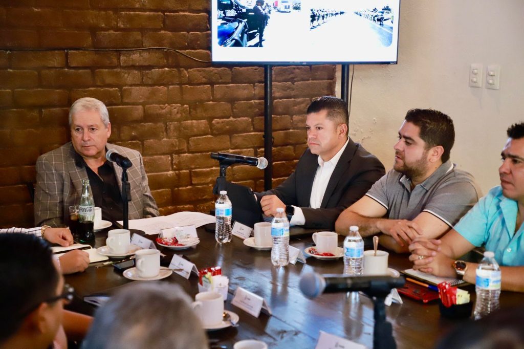 En Saltillo le entramos con todo a la seguridad: Chema Fraustro