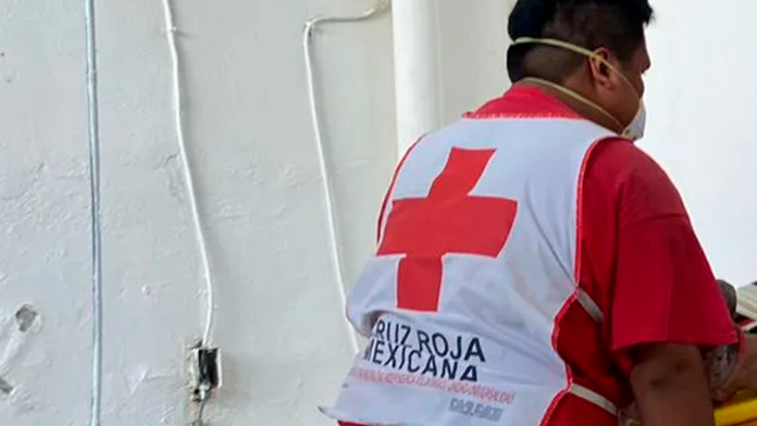 Trabajador sufre golpe de calor en Sabinas