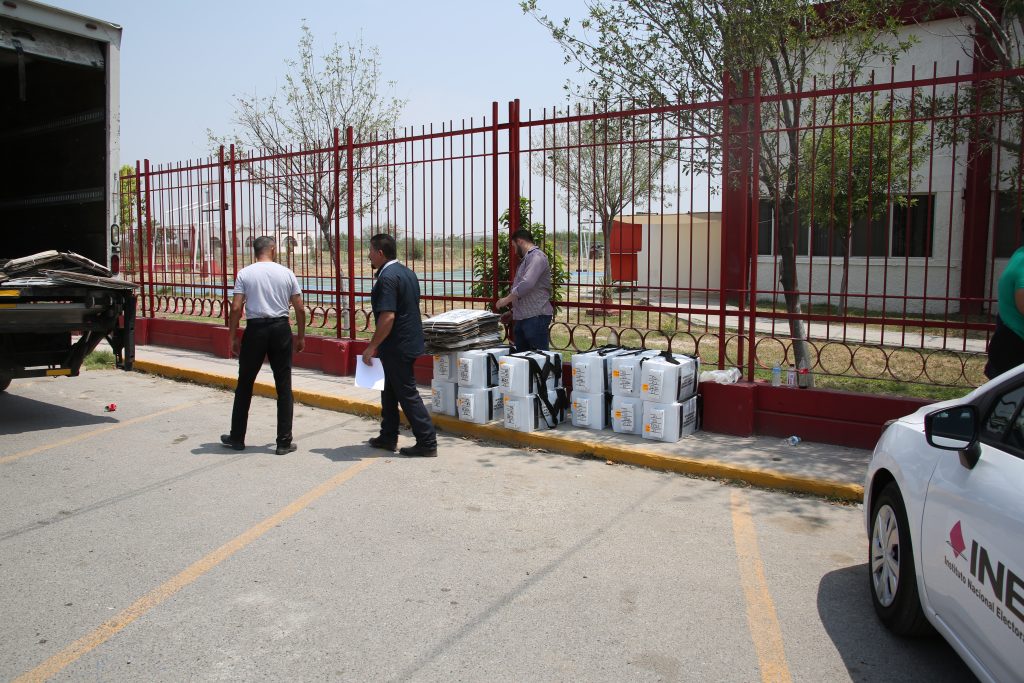 Entregan paquetes electorales en Sabinas para elección federal