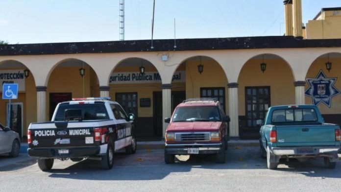 Taxista persigue a su 'pareja' en Monclova y descubre que es casada