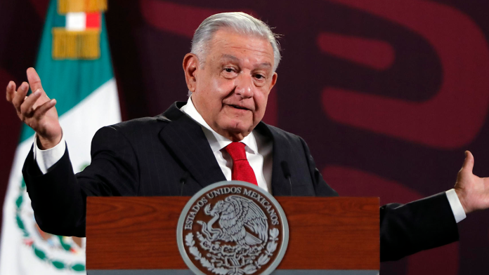 AMLO exhorta a legisladores a priorizar la reforma judicial y combatir la corrupción