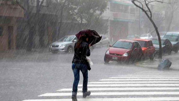 Alertan por formación de ciclón en el Golfo de México: Lluvias afectarán estas regiones hoy