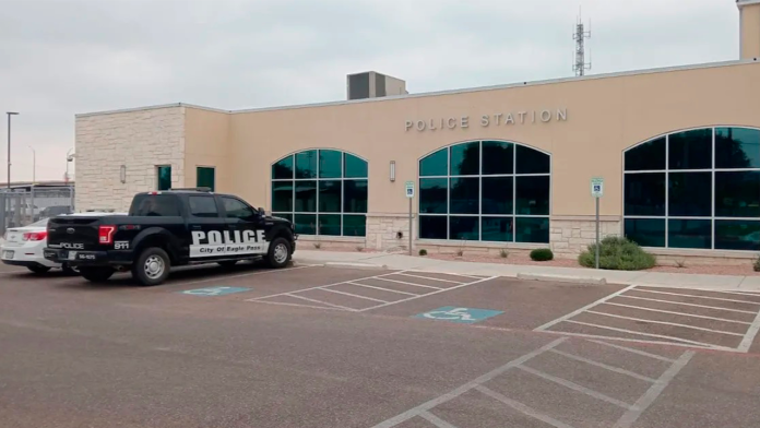 Hallan a un hombre sin vida en un hotel de Eagle Pass
