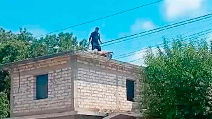 Hombre ataca a policía que intentaba evitar su suicidio en Coahuila