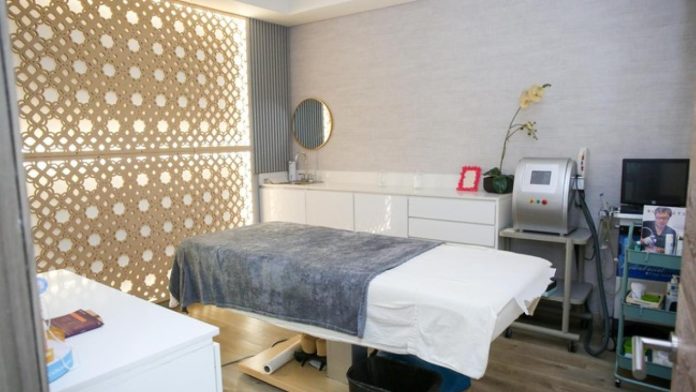 Impulsan la excelencia en turismo de salud mediante capacitación
