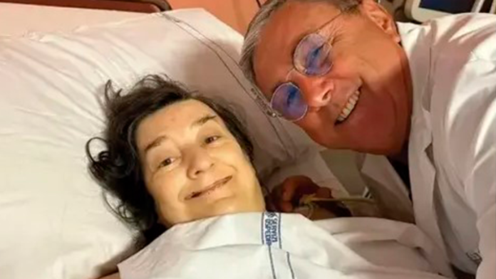Mujer da a luz a los 63 y se convierte en una de las madres con mayor edad en Italia