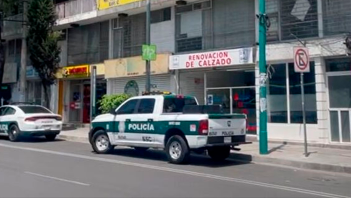 Hallan el cuerpo de una mujer dentro de un departamento