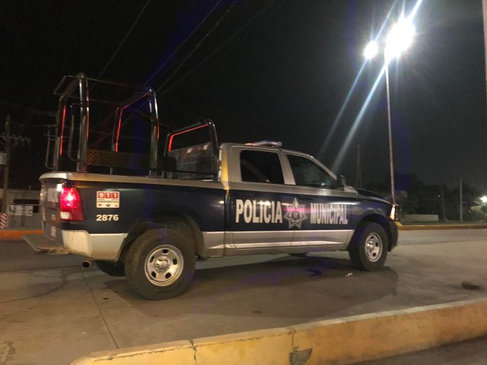 Policías en rondín de vigilancia por reportes de robo