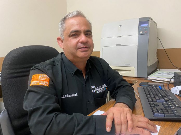 Inician operativos de revisión de placas en Sabinas
