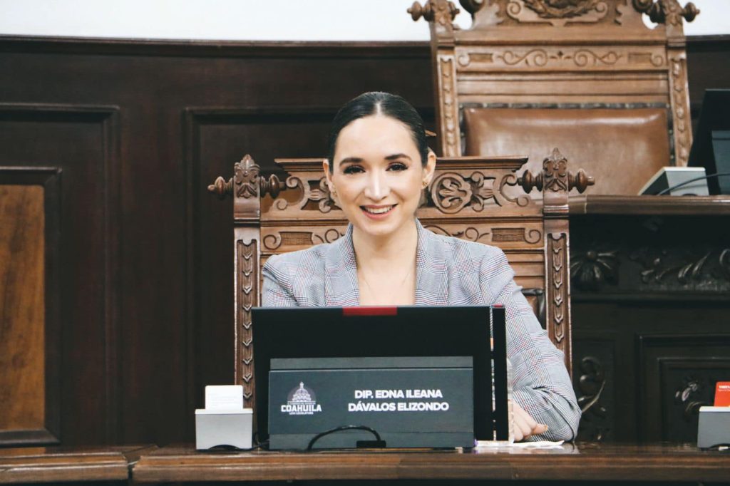 edna davalos