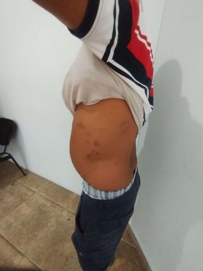 A las celdas con todo y golpes