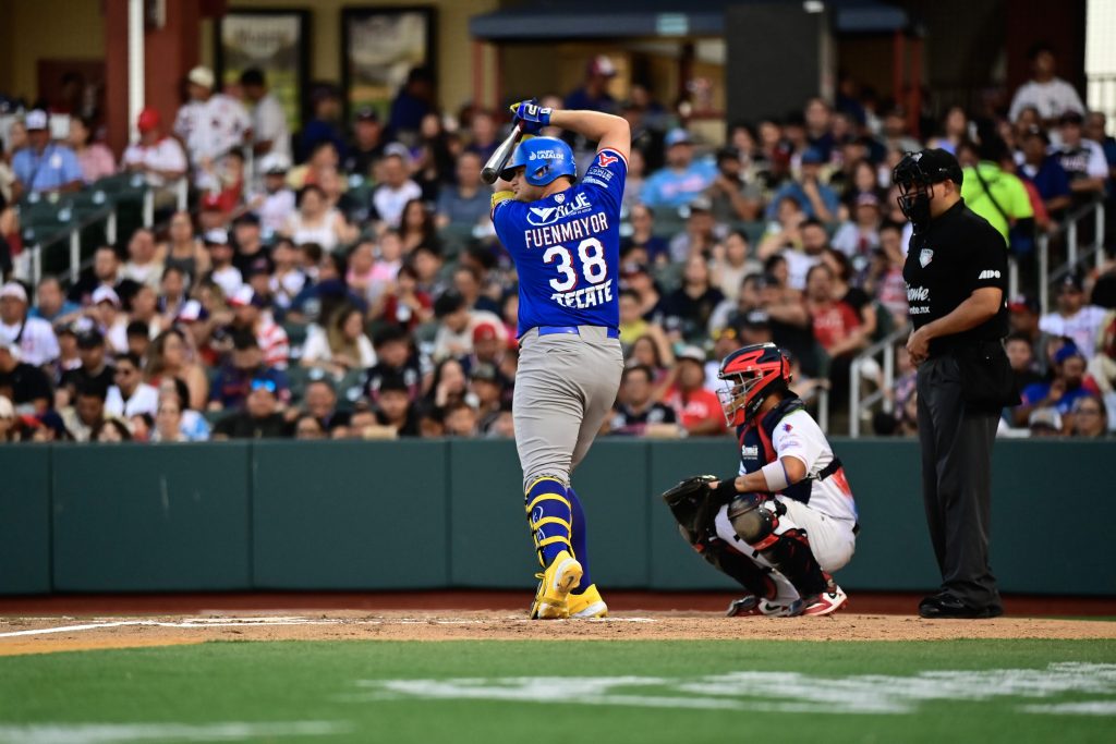 Acereros se queda con la serie