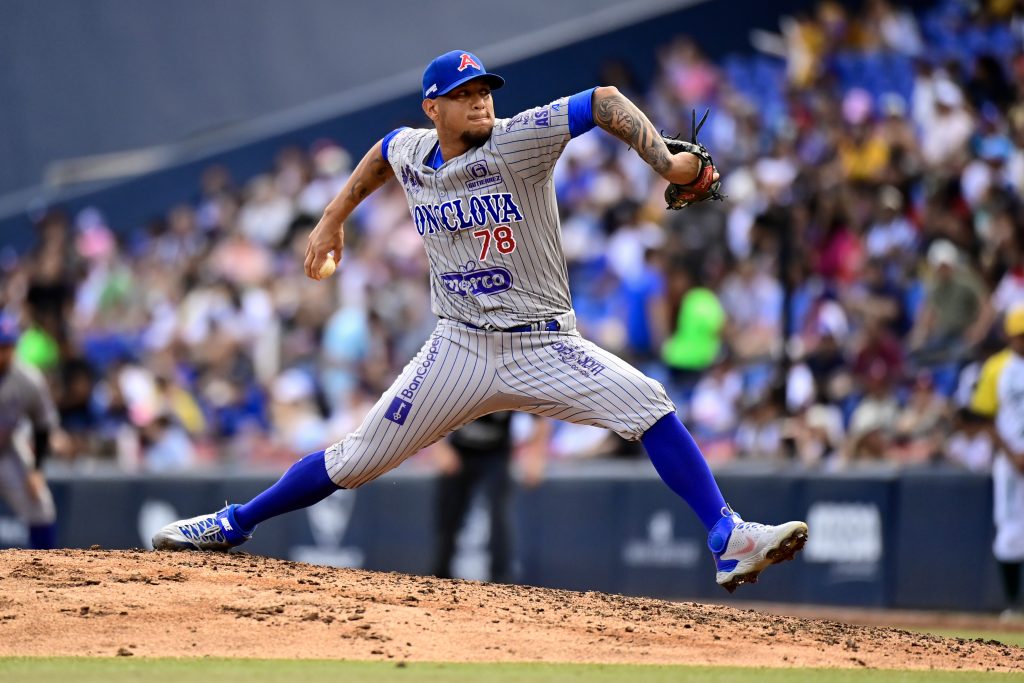 Sultanes se queda con el Clásico del Norte