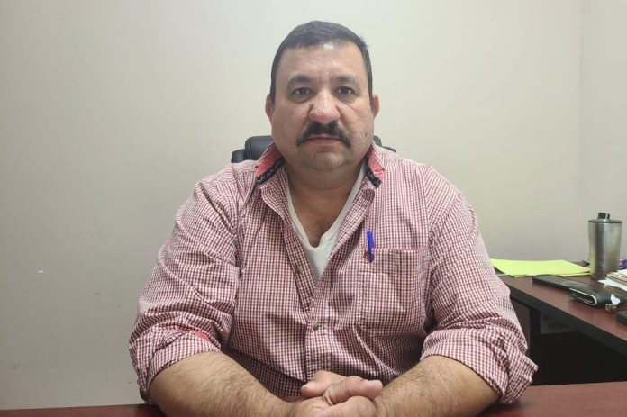 Carlos Gonzalez, Tesorero de Villa Union