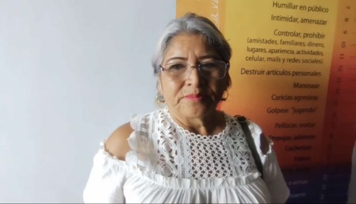 La señora Olga Santos pide justicia por el robo que sufrió