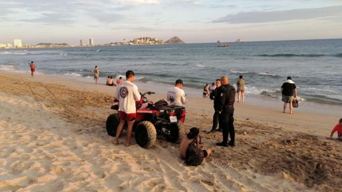 Localizan sin vida a joven desaparecido en playa de Mazatlán