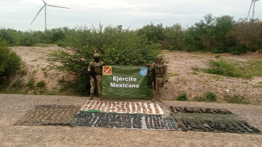 Ejército Mexicano aseguró armamento y vehículos en los límites de Tamaulipas con Nuevo León