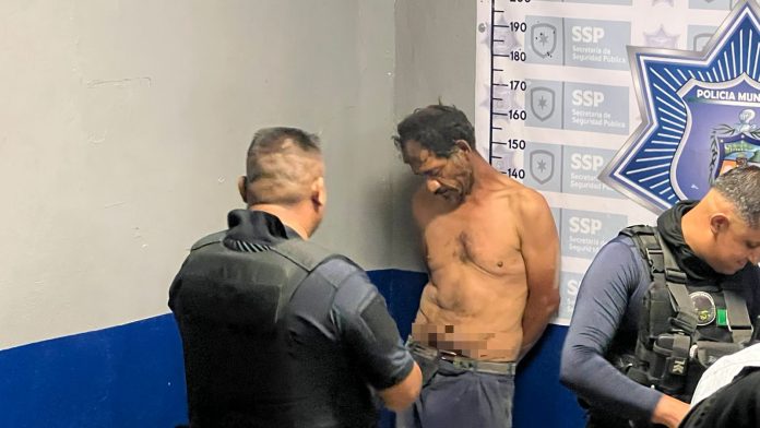 Roberto Carlos molesta a su expareja