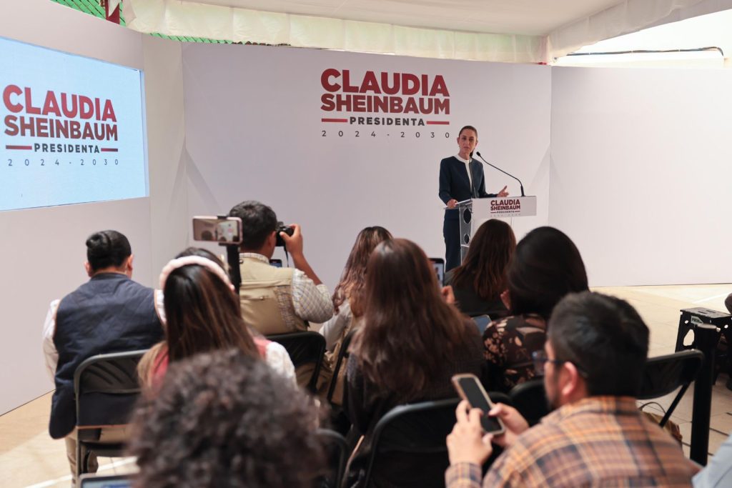 Claudia Sheinbaum anuncia construcción de tres mil km de tren de pasajeros en el norte para el próximo sexenio
