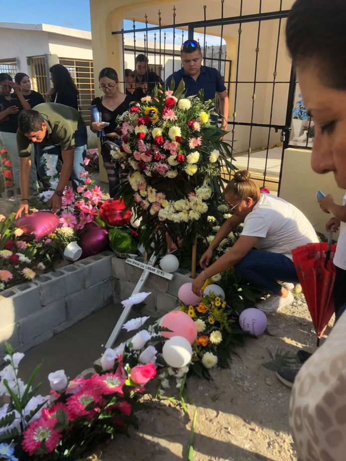 El último adios de Ximena en Minas Barroterán