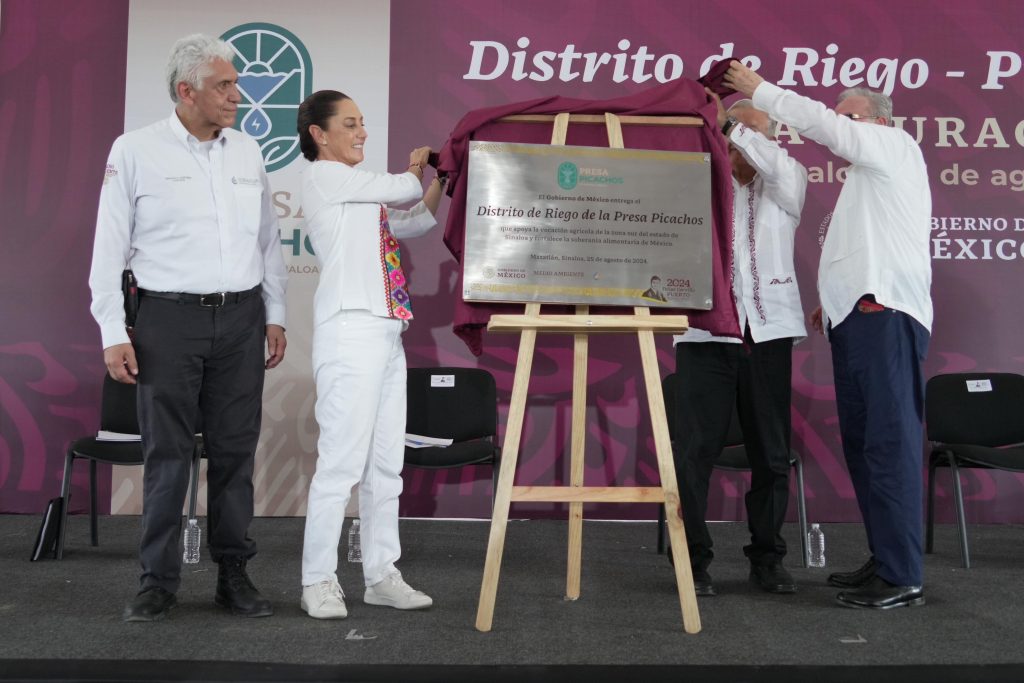 "Vamos a seguir apoyando a Sinaloa": Claudia Sheinbaum refrenda su compromiso a favor del desarrollo en el norte del país