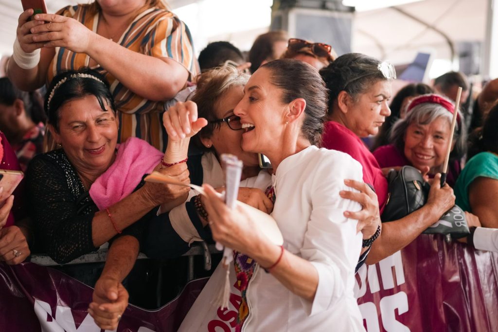 "Vamos a seguir apoyando a Sinaloa": Claudia Sheinbaum refrenda su compromiso a favor del desarrollo en el norte del país