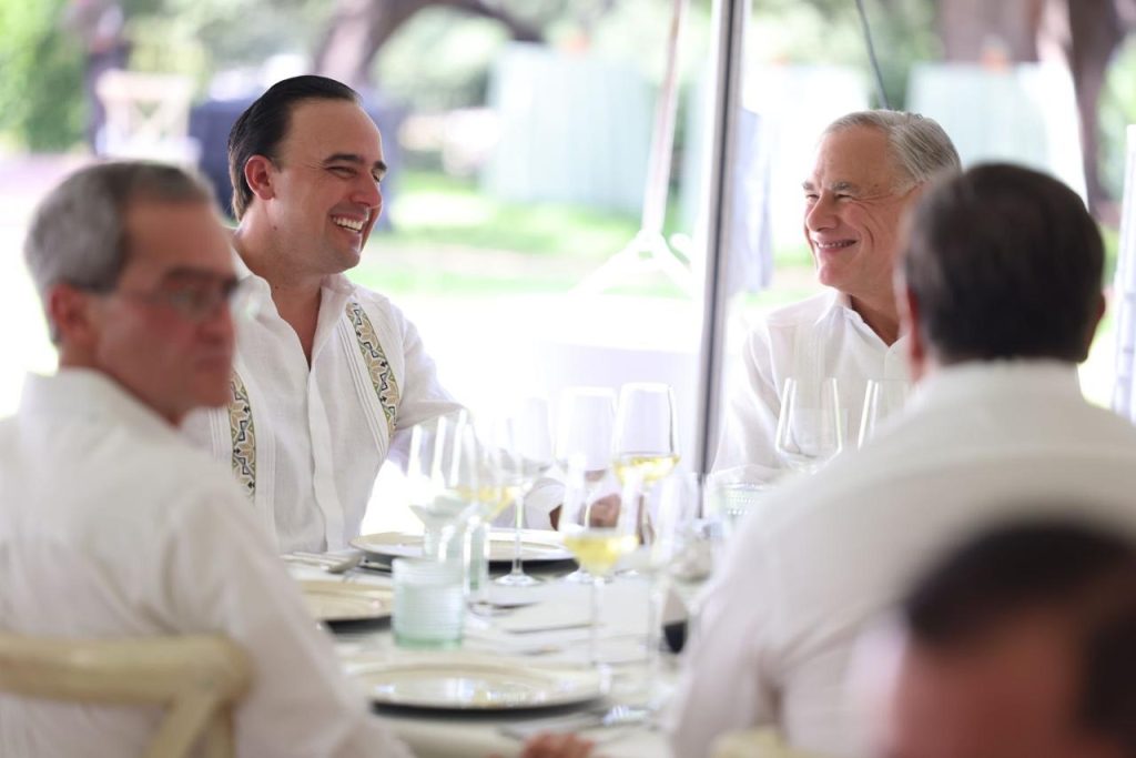 Histórica reunión entre los gobernadores de Coahuila y Texas