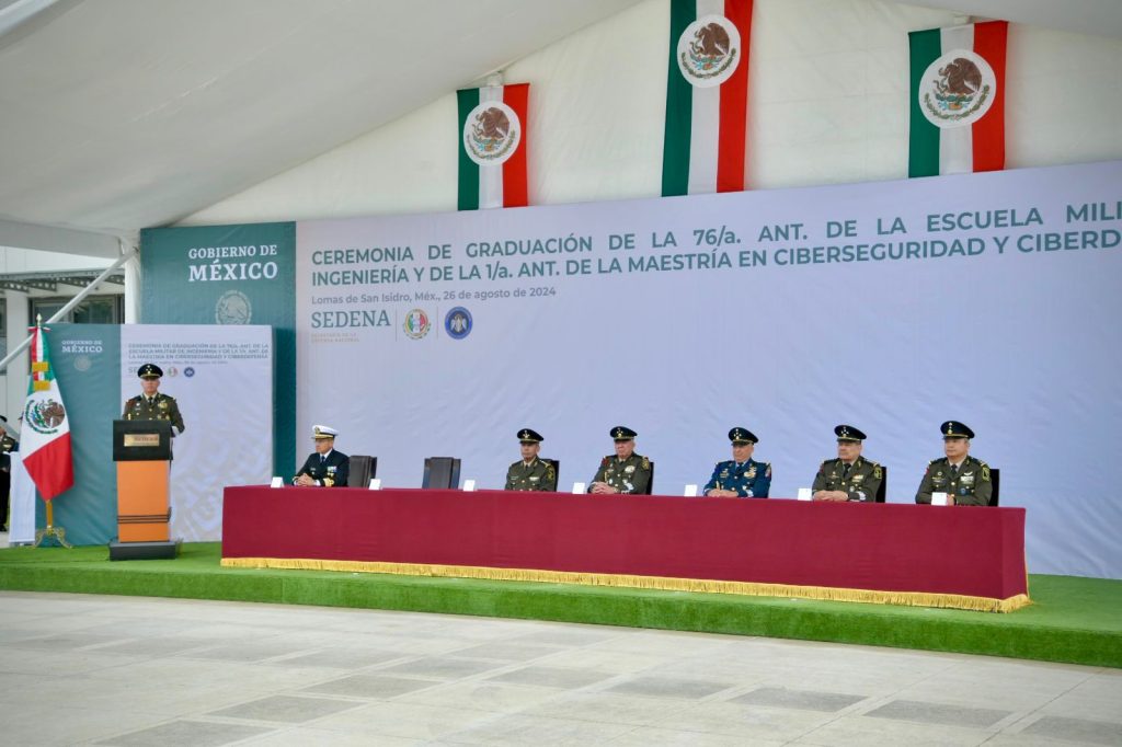 Graduación de la Escuela Militar de Ingenieros
