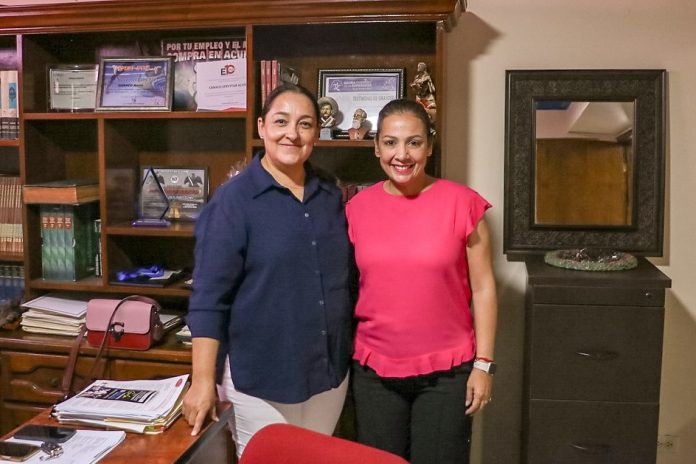 Sonia Villarreal se reúne con canaco en Acuña