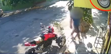 Mujer embarazada es golpeada durante asalto en una tienda de Monterrey