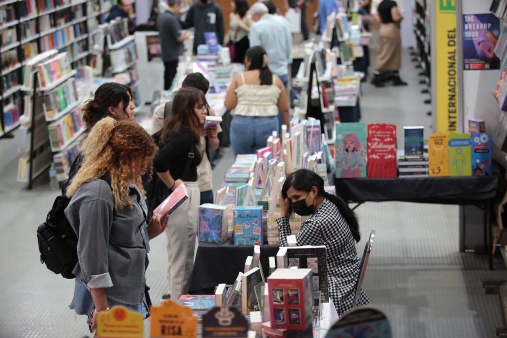 Concluye con éxito la Feria Internacional del Libro de Coahuila "Leer es de Gigantes"