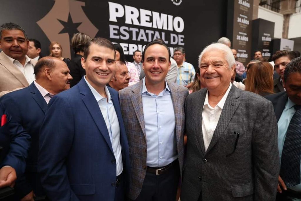 Reitera Manolo su compromiso de garantizar el ejercicio de la libre expresión en Coahuila