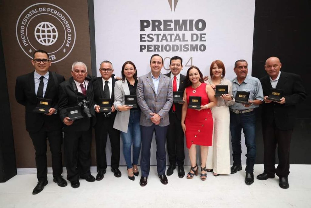 Reitera Manolo su compromiso de garantizar el ejercicio de la libre expresión en Coahuila