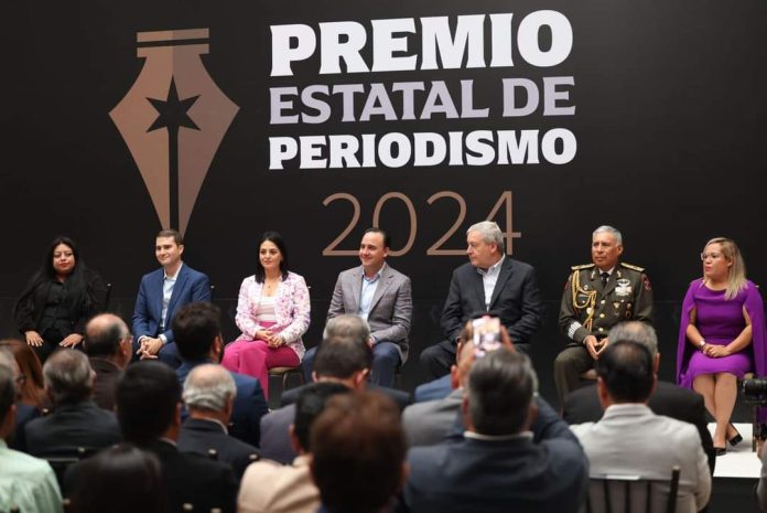 Reitera Manolo su compromiso de garantizar el ejercicio de la libre expresión en Coahuila