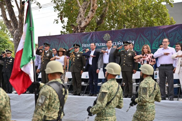 Llevan a cabo desfile cívico militar en Acuña