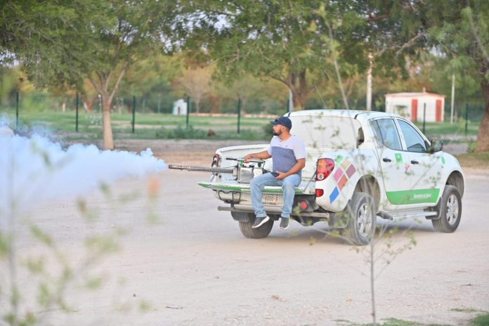 Intensifican campaña de fumigación en Acuña