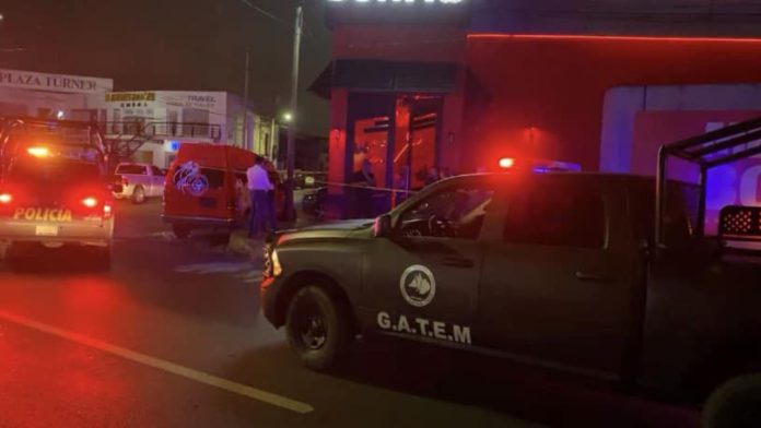 Hombre fue asesinado en bar en Monclova