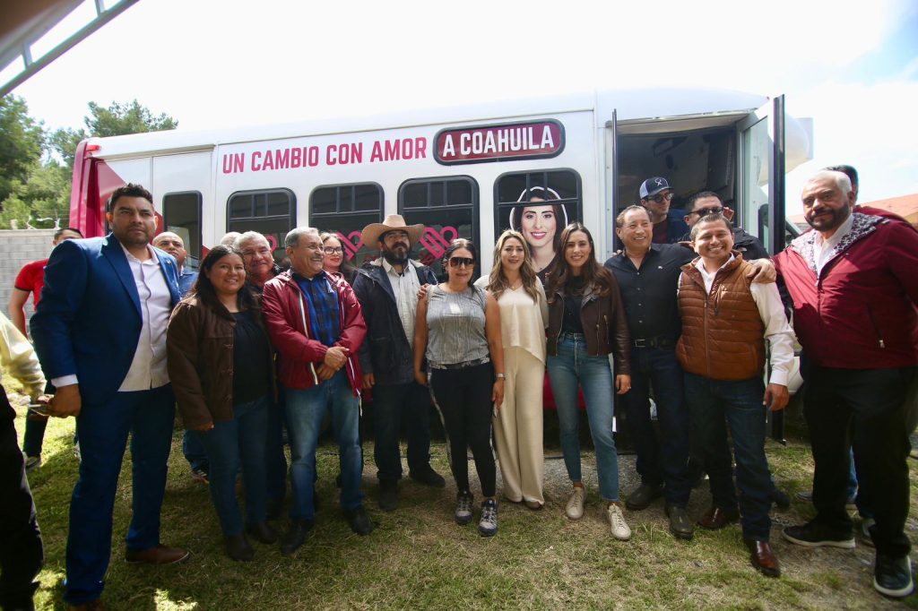 Un cambio con amor a Coahuila: Inaugura Cecilia Guadiana en Saltillo Consultorio Móvil