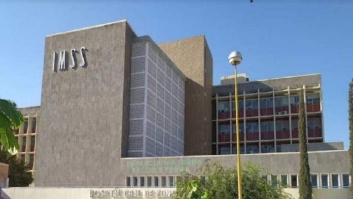 Joven pierde parte de su pierna tras accidente en motocicleta en Coahuila; menor viajaba con él