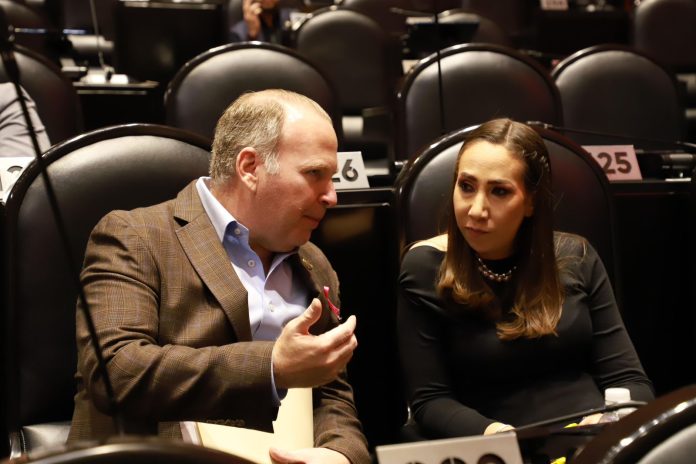 Theo Kalionchiz diputado federal