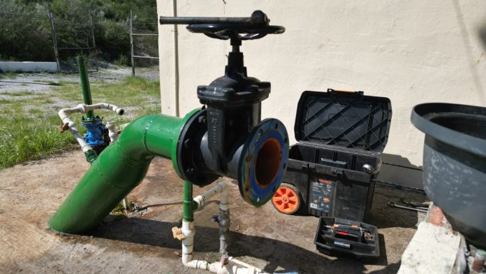 Inicia SIMAS con mantenimiento a pozos