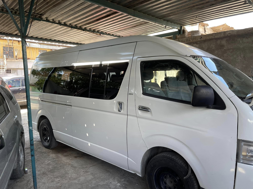 Roban en Monclova minivan de 300 mil pesos; la rentaron con documentos falsos