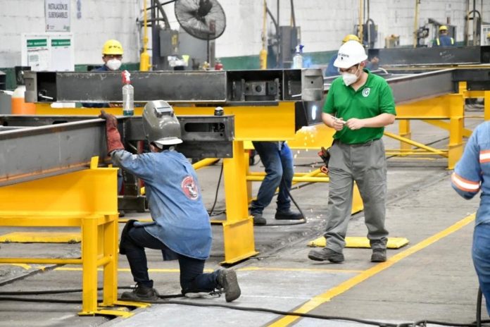 Monclova es el municipio del país con mejores condiciones laborales, según estudios del Instituto Mexicano de Competitividad.