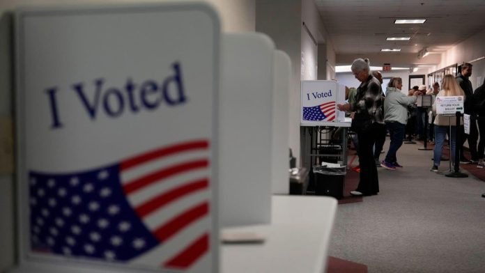 Varios estados de EEUU limitan la supervisión del Departamento de Justicia en centros de votación