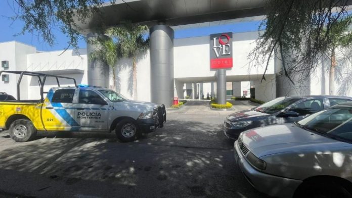 La Fiscalía de Nuevo León investiga el fallecimiento de un hombre en un motel