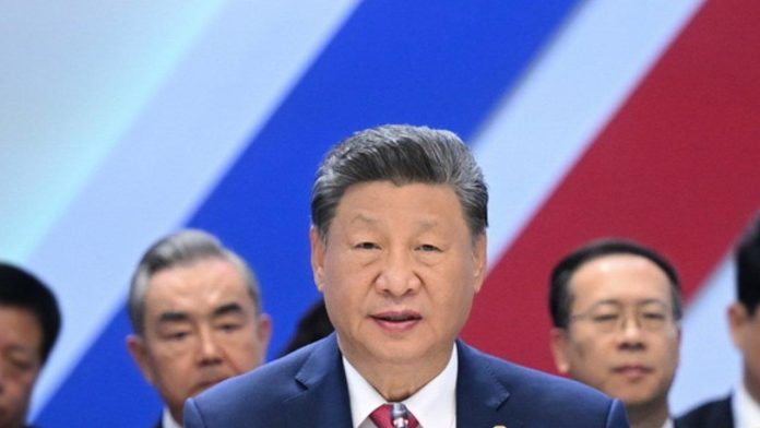 Xi Jinping felicita a Trump por su triunfo e insta a manejar con prudencia las diferencias