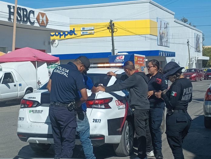 DURANTE EL DÍA REVISIONES Y PRESENCIA DE POLICÍA